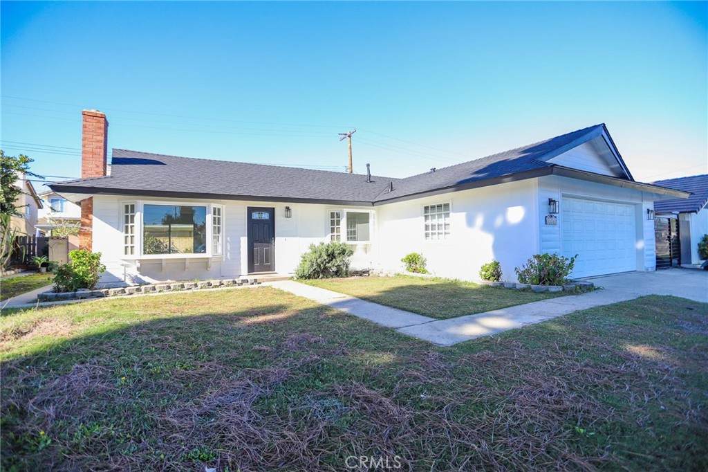15261 Yorkshire Lane - Photo 1