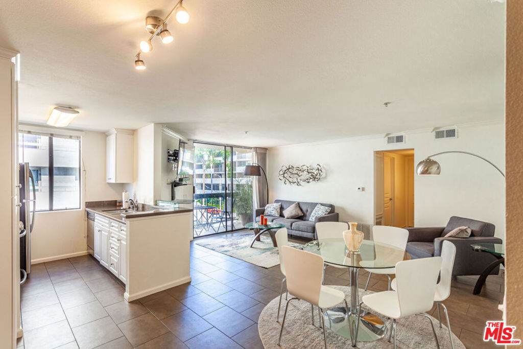 7320 Hawthorn Avenue - Photo 1