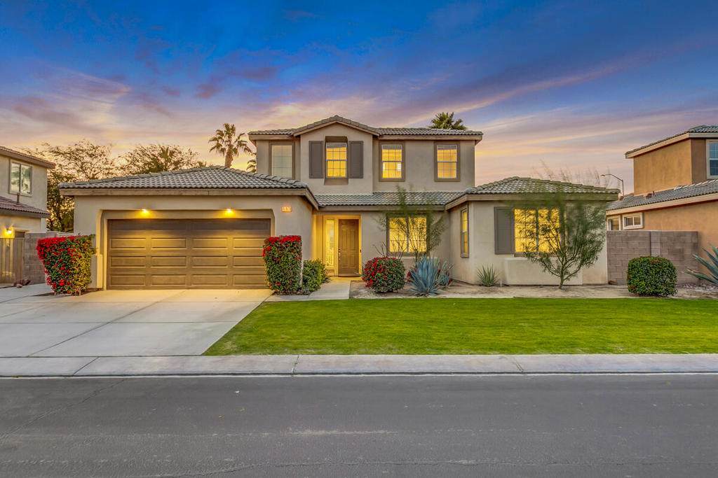 41679 Napoli Street - Photo 1