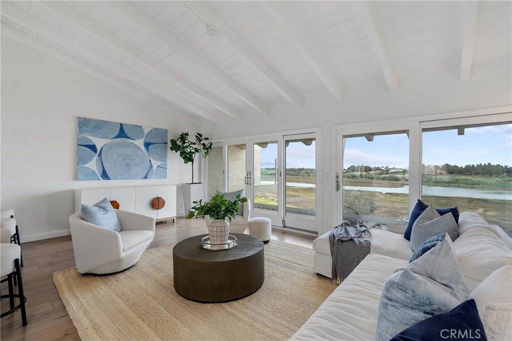 424 Vista Parada - Photo 1