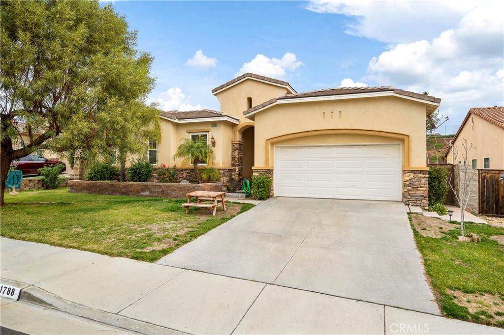 31788 Pepper Tree Street - Photo 1
