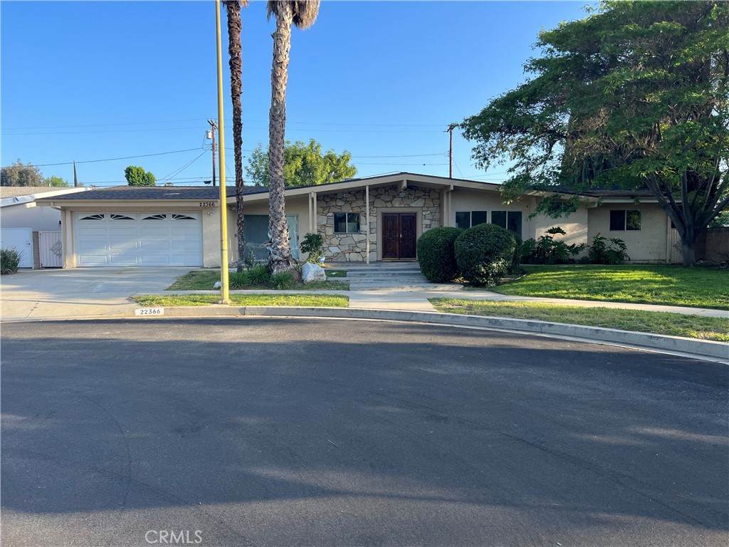 22366 Philiprimm Street - Photo 1