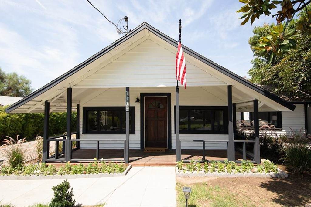 1175 Mentor Avenue - Photo 1