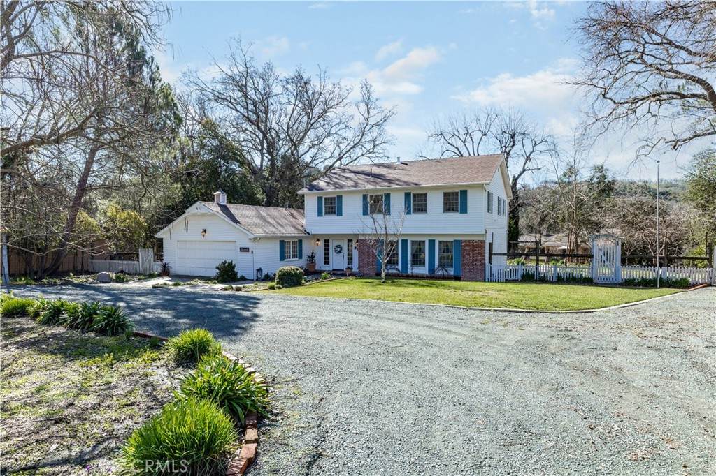 6050 Flores Road - Photo 1
