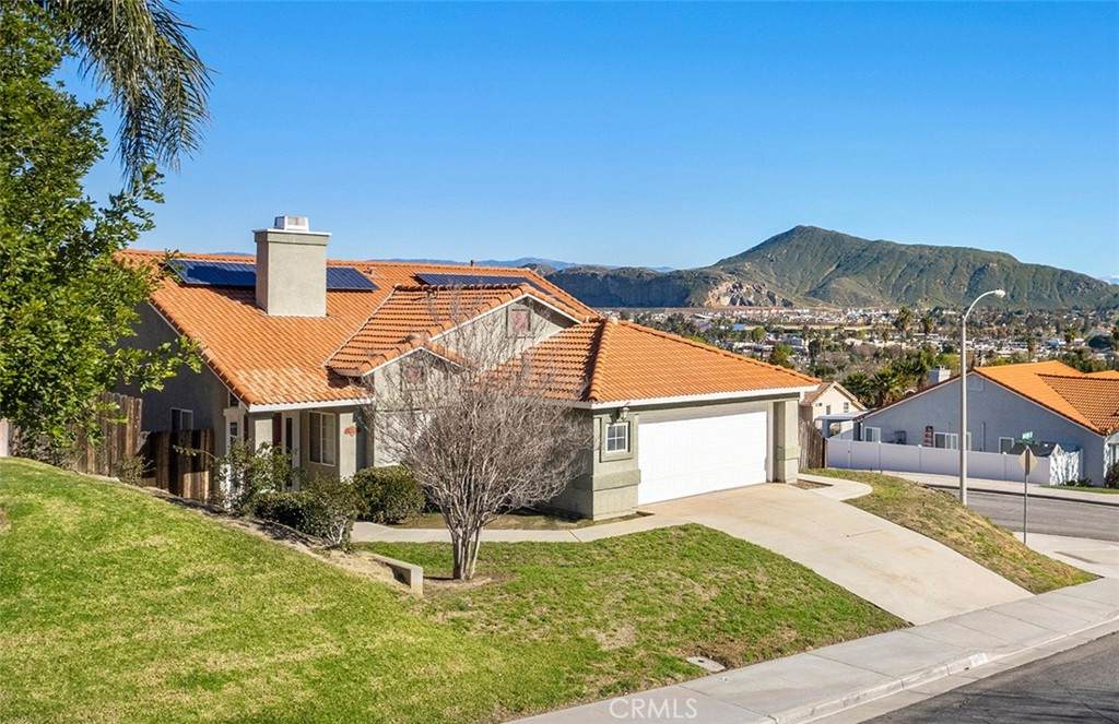 6675 Huntsman Street - Photo 1