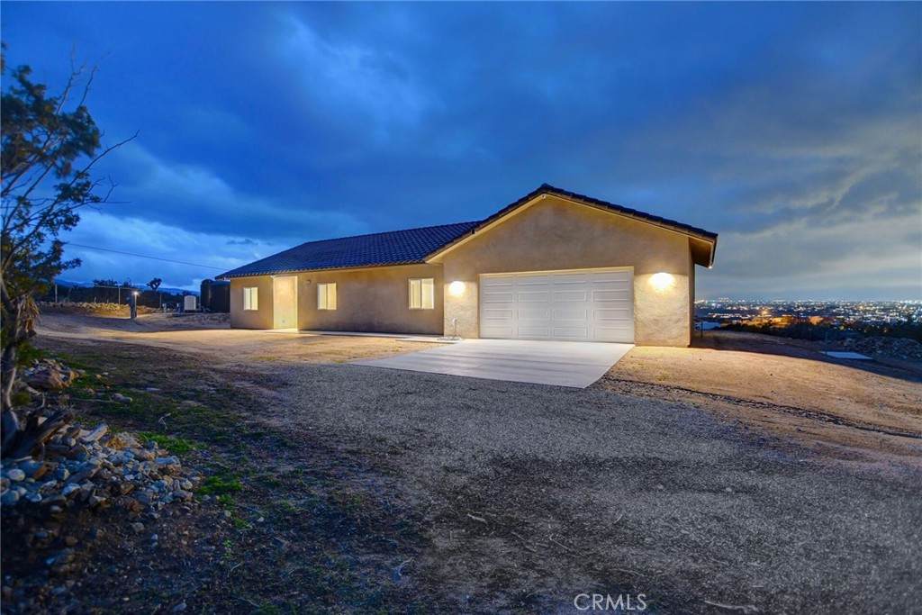 7370 Juniper Drive - Photo 1