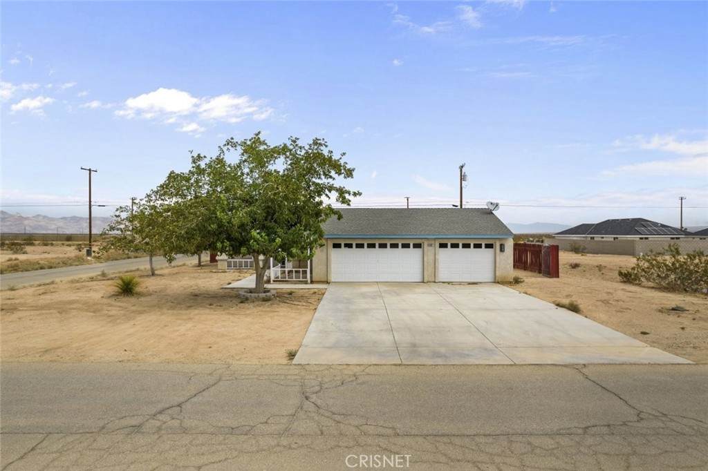 9301 Rea Avenue - Photo 1