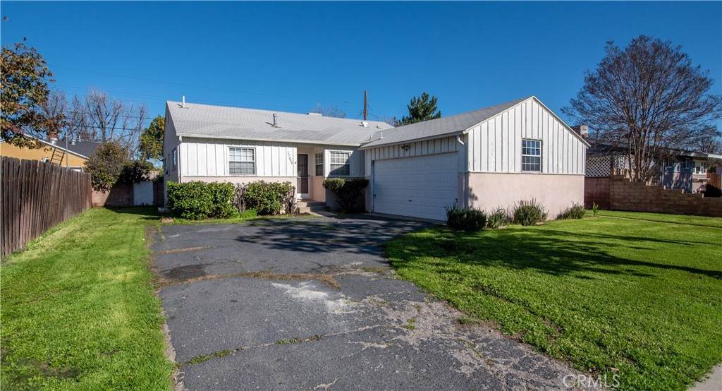 17209 Stagg Street - Photo 1
