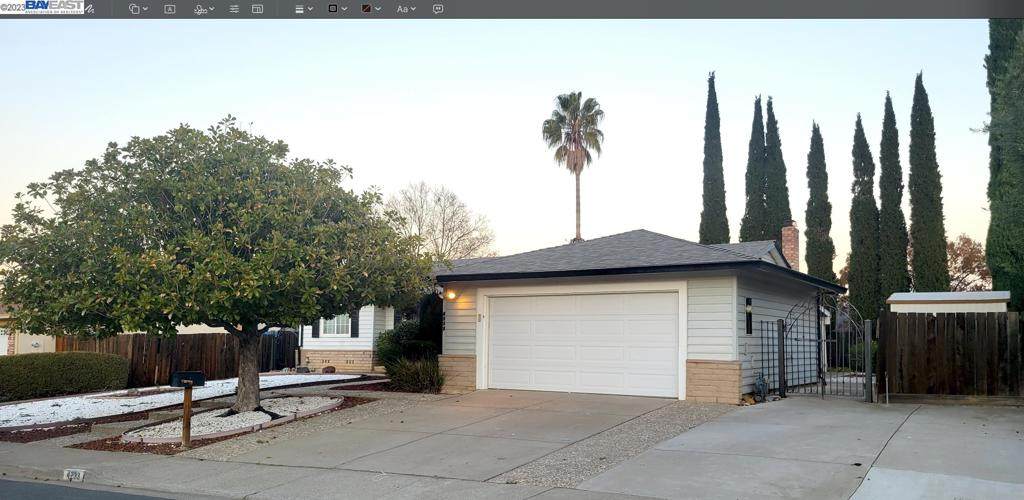 4233 Suzanne Dr - Photo 1