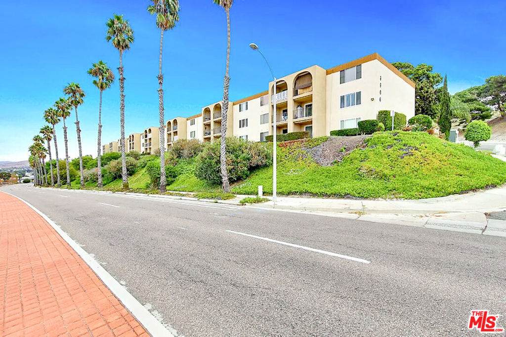 3606 Vista Rey - Photo 1
