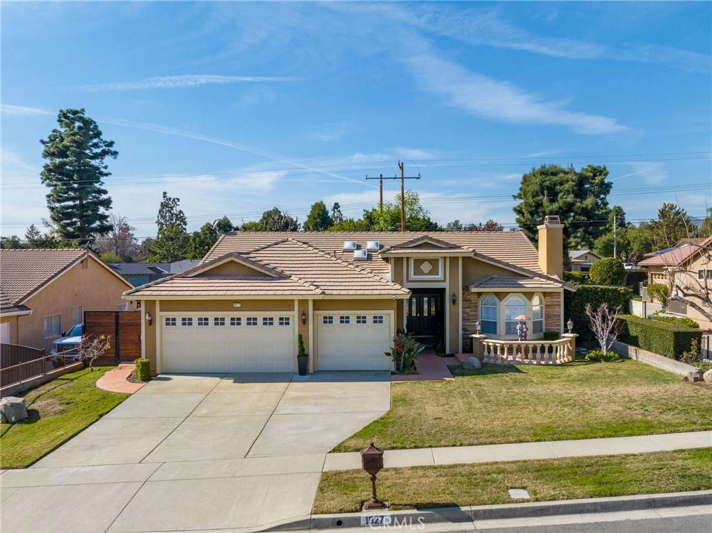 1827 Christopher Avenue - Photo 1