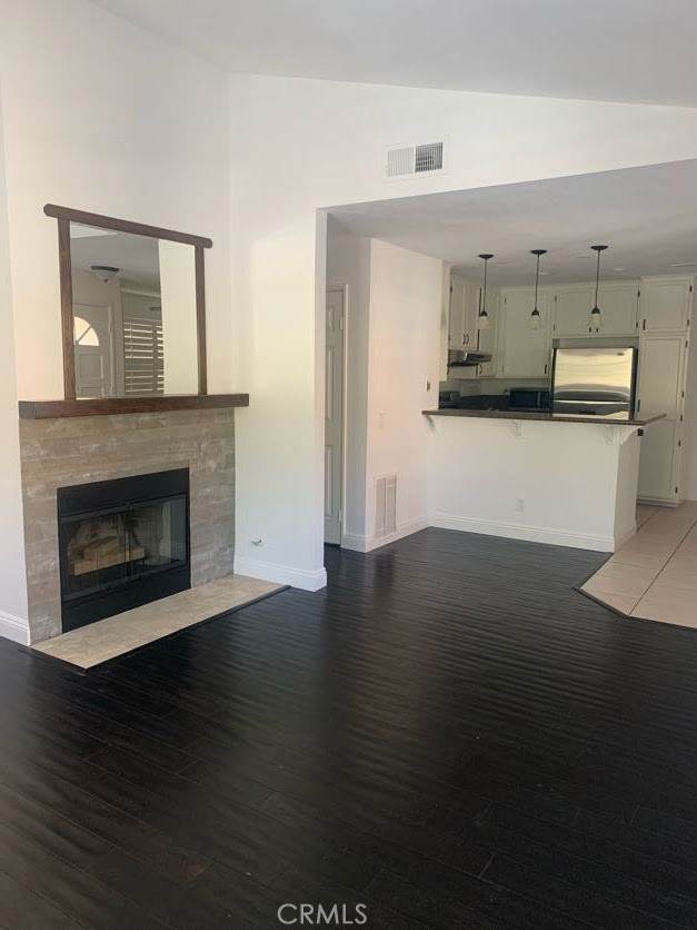 21227 Camelia - Photo 1
