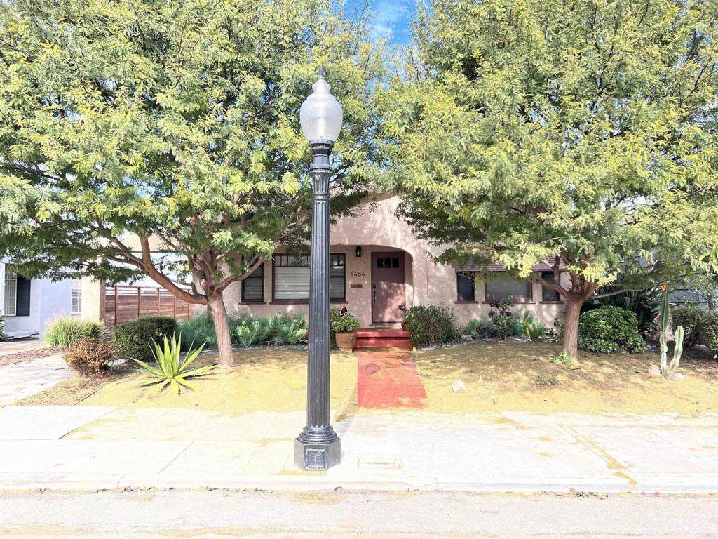 4484 Monroe Avenue - Photo 1