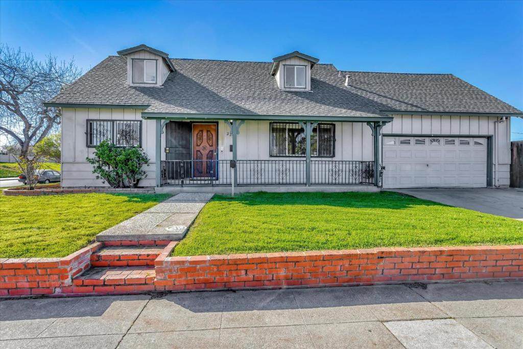 2297 Tampa Way - Photo 1