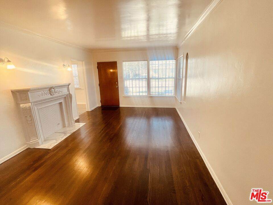 7802 Crenshaw Boulevard - Photo 1