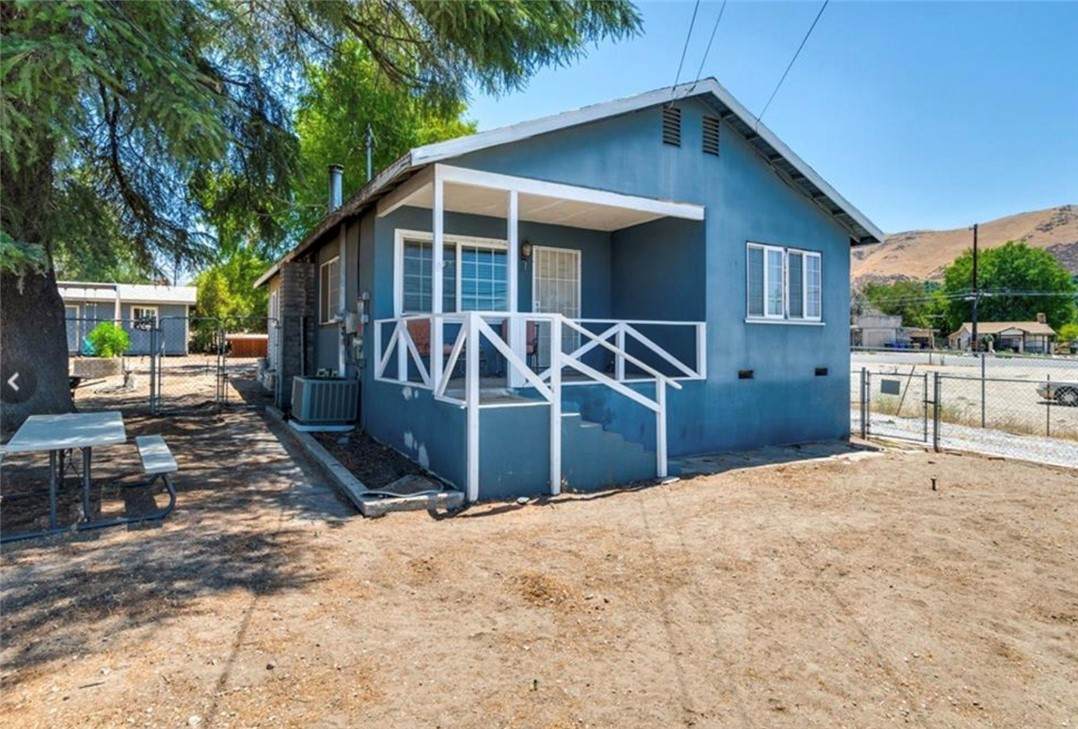 1362 Garnet Avenue - Photo 1
