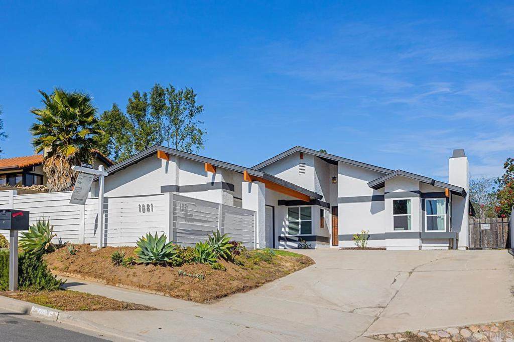 1081 Tylee Street - Photo 1