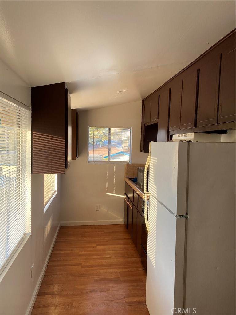 1138 D Street - Photo 1