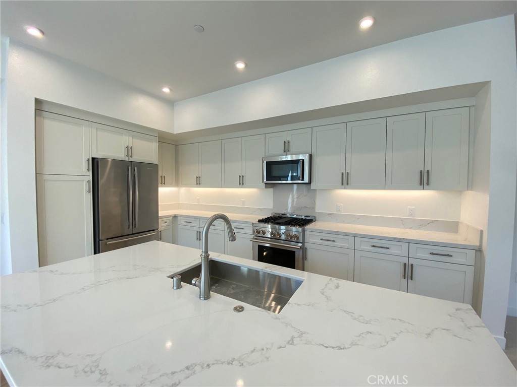 1110 Urbana Street - Photo 1