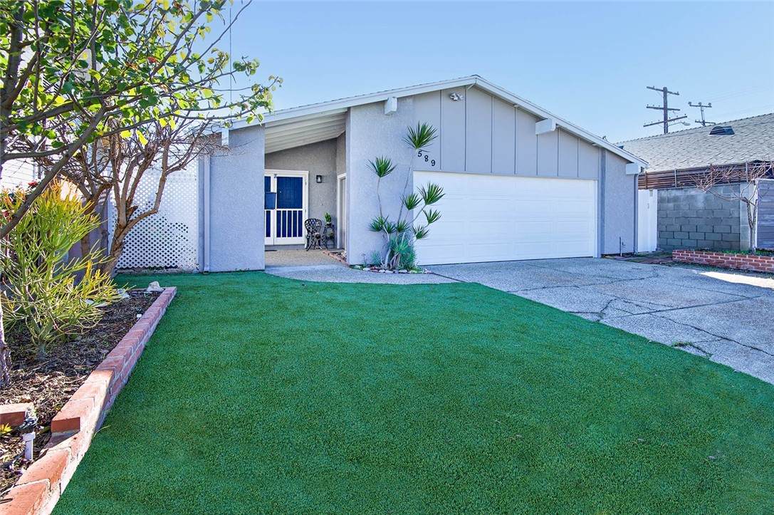 589 2nd Street - Photo 1