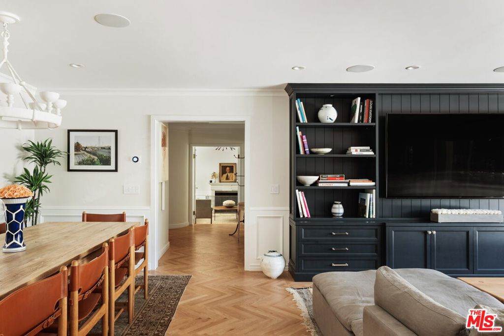 344 Dalehurst Avenue - Photo 1