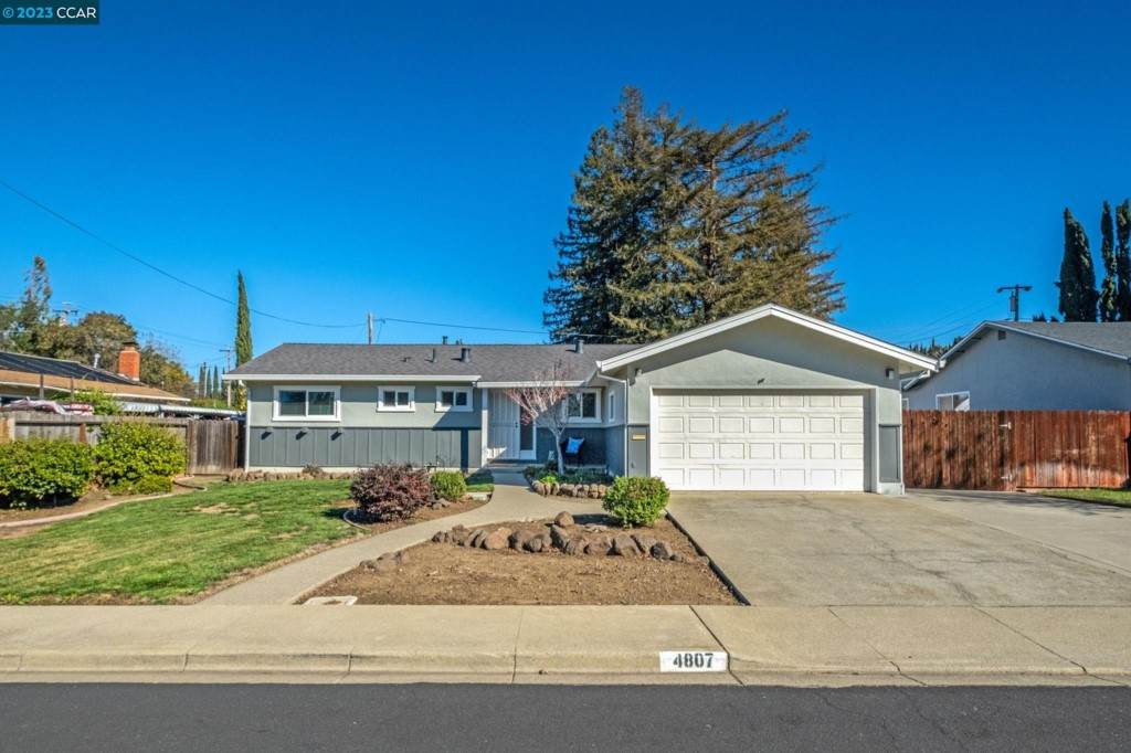 4807 Alro Ave - Photo 1