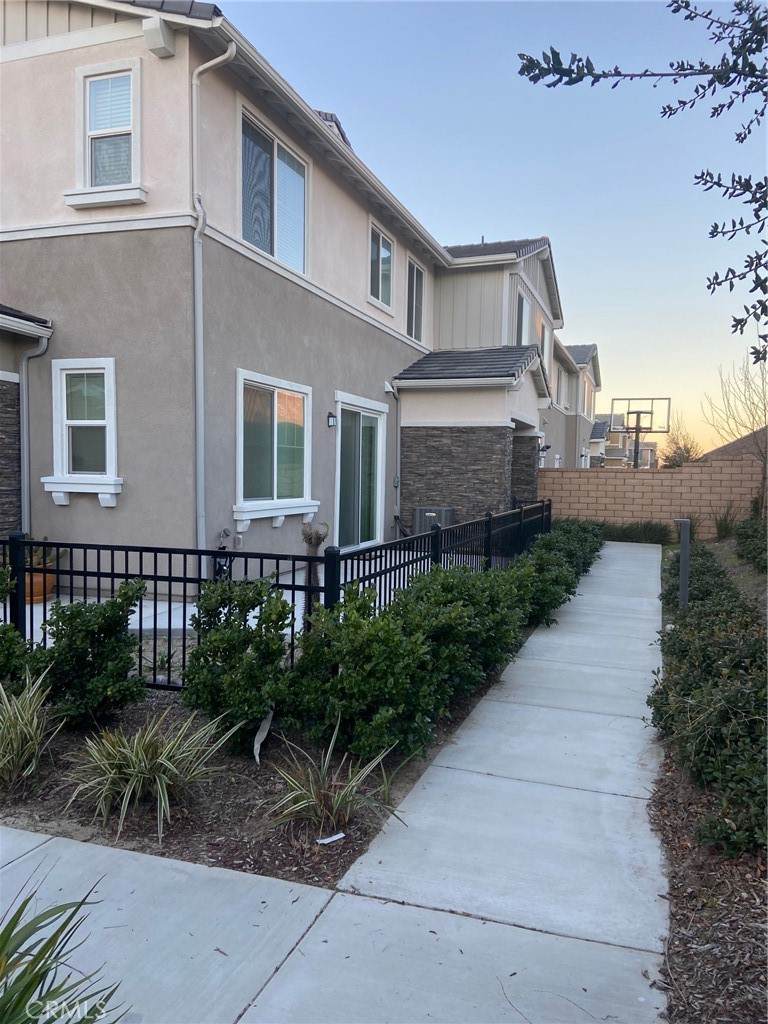 16502 Casa Grande Avenue - Photo 1