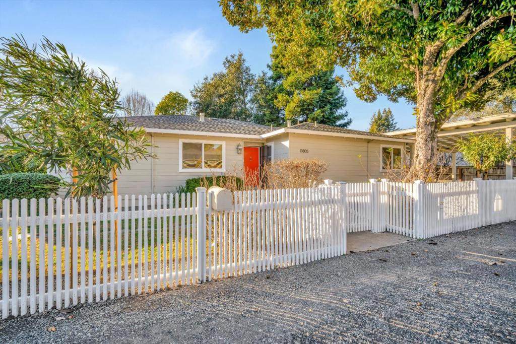 13805 Village Avenue - Photo 1