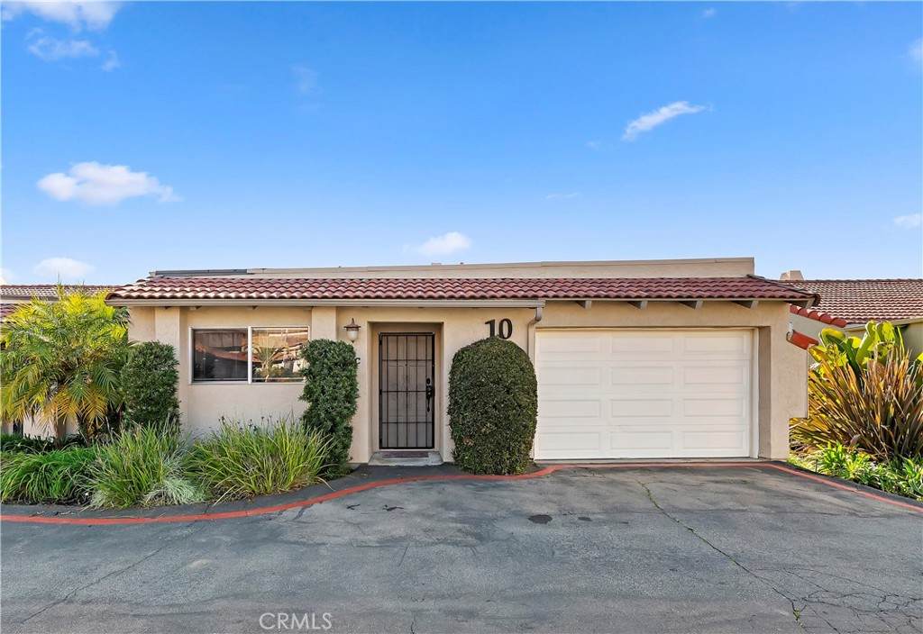 31908 Del Cielo Este - Photo 1