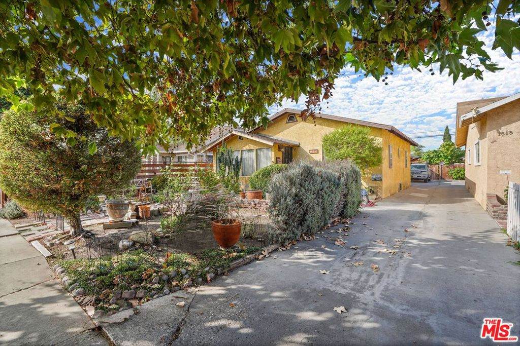 1519 69th Street - Photo 1