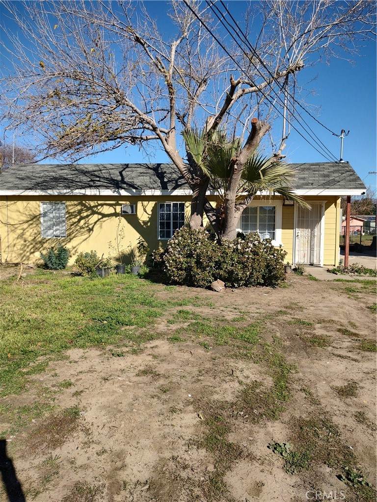 1472 Davison Street - Photo 1