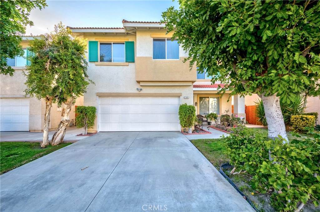1509 Evans Avenue - Photo 1