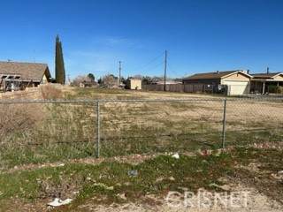 4103 Avenue L8 - Photo 1