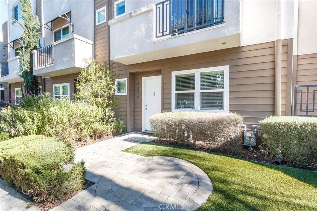 5672 Hazeltine Avenue - Photo 1