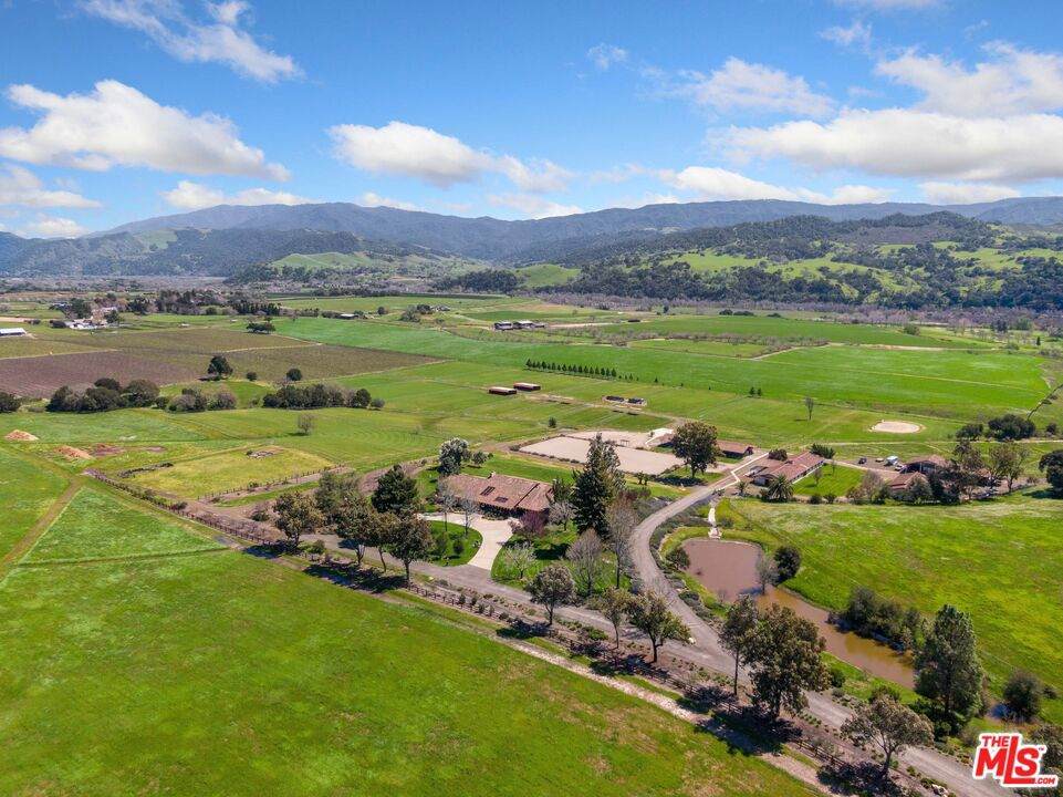 560 Ranch Road - Photo 1