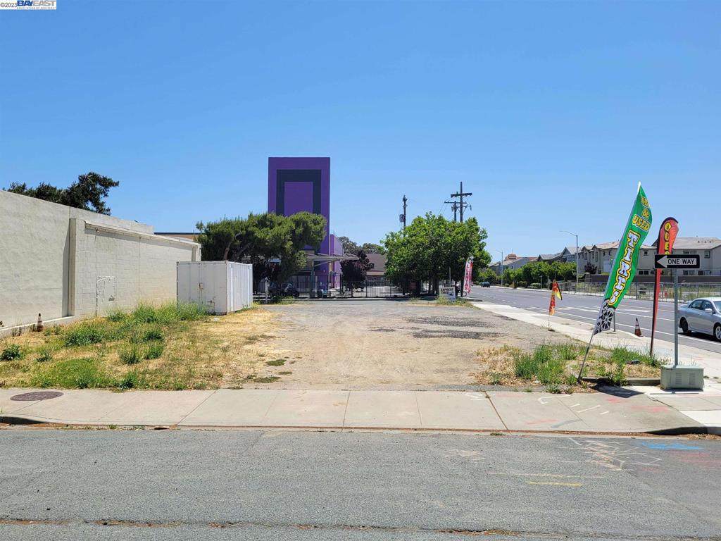 301 Central Ave. - Photo 1