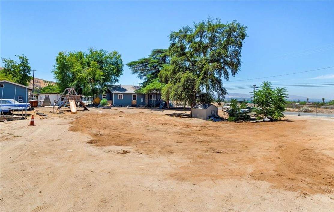 1362 Garnet Avenue - Photo 1