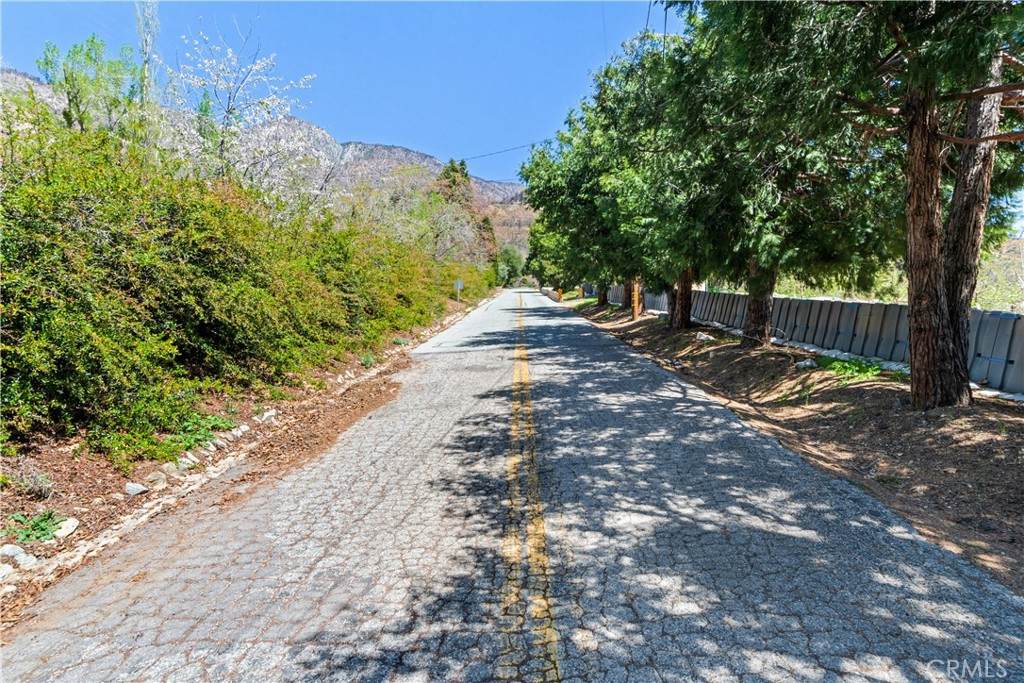 https://bt-photos.global.ssl.fastly.net/socal/orig_boomver_1_371650953-2.jpg