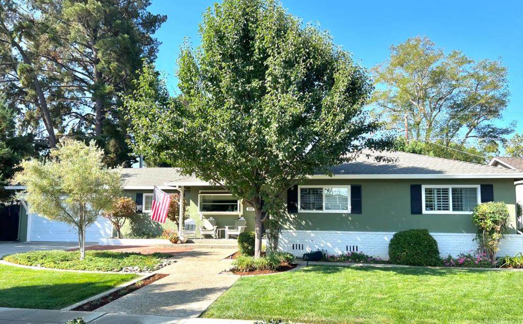 2929 Kring Drive - Photo 1