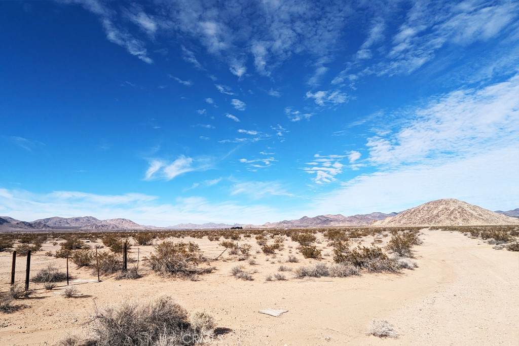 https://bt-photos.global.ssl.fastly.net/socal/orig_boomver_1_372075025-2.jpg