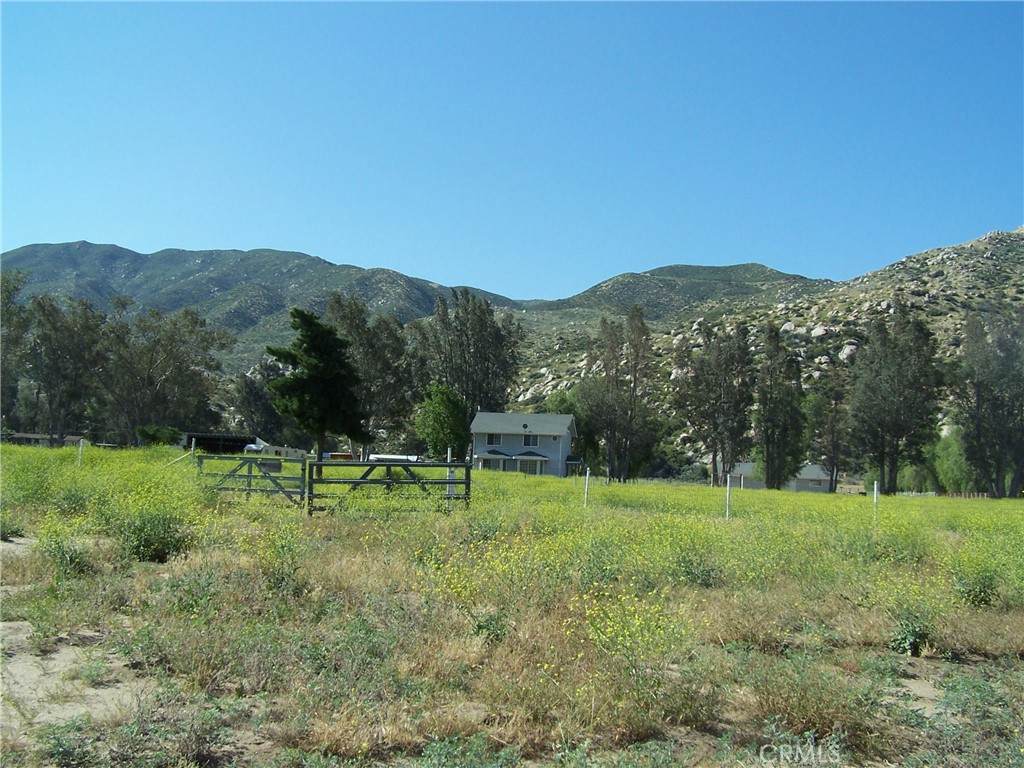 https://bt-photos.global.ssl.fastly.net/socal/orig_boomver_1_372254912-2.jpg