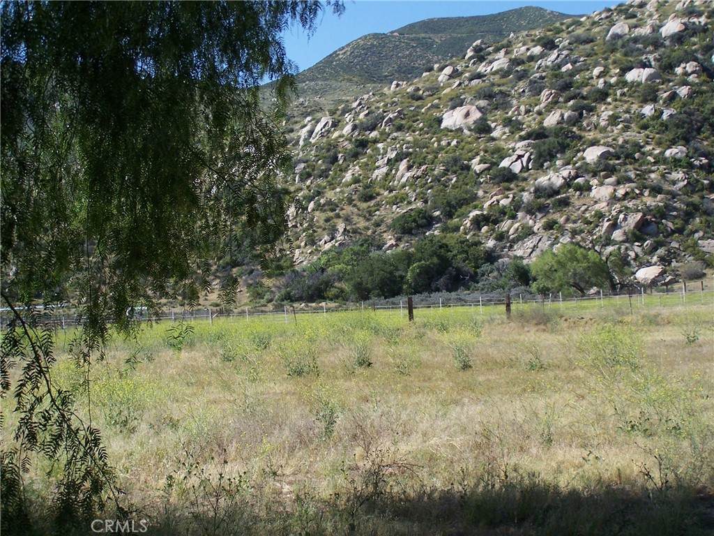 https://bt-photos.global.ssl.fastly.net/socal/orig_boomver_1_372254912-2.jpg
