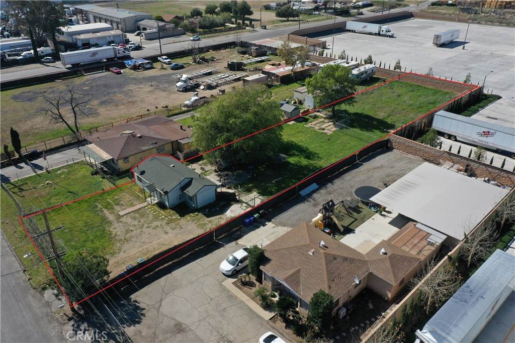8706 Pecan Avenue - Photo 1