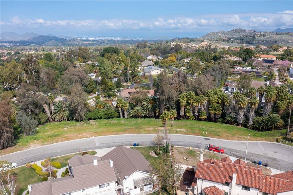 https://bt-photos.global.ssl.fastly.net/socal/orig_boomver_1_372469060-2.jpg