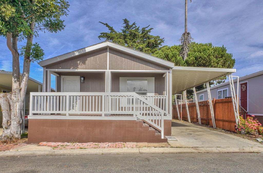 13517 Agua Dulce - Photo 1