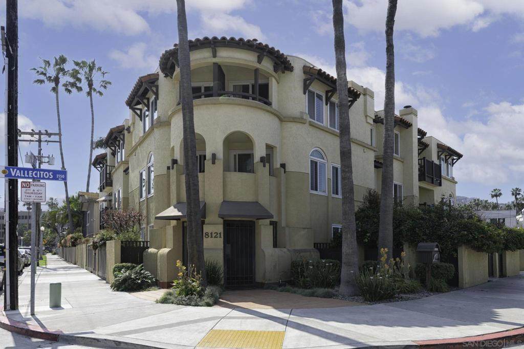 8121 Camino Del Sol - Photo 1