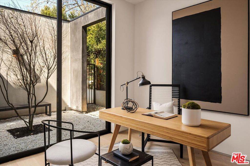 https://bt-photos.global.ssl.fastly.net/socal/orig_boomver_1_372590433-2.jpg