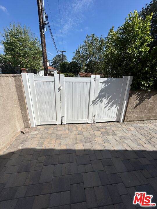 https://bt-photos.global.ssl.fastly.net/socal/orig_boomver_1_372637839-2.jpg
