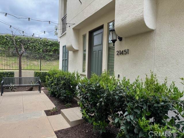 21451 Dahlia Court - Photo 1