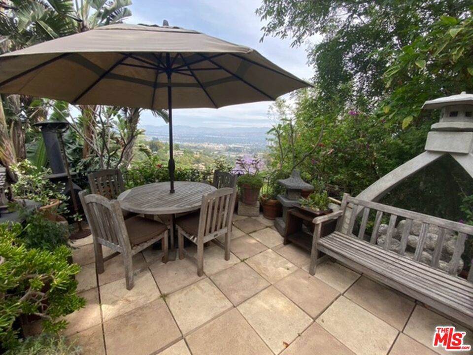 7287 Pacific View Drive - Photo 1